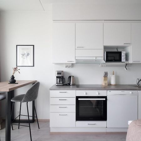 Norden Homes Turku Apartment With Free Parking Bagian luar foto